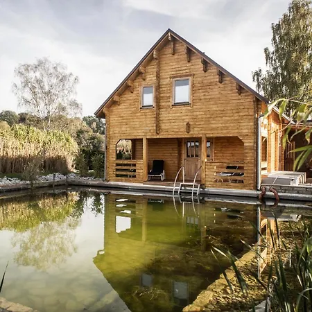 Traumhaftes Mit Sauna & Schwimmteich *