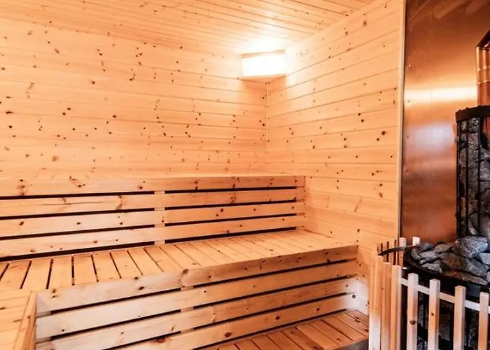 Vakantiehuis Traumhaftes Mit Sauna & Schwimmteich *